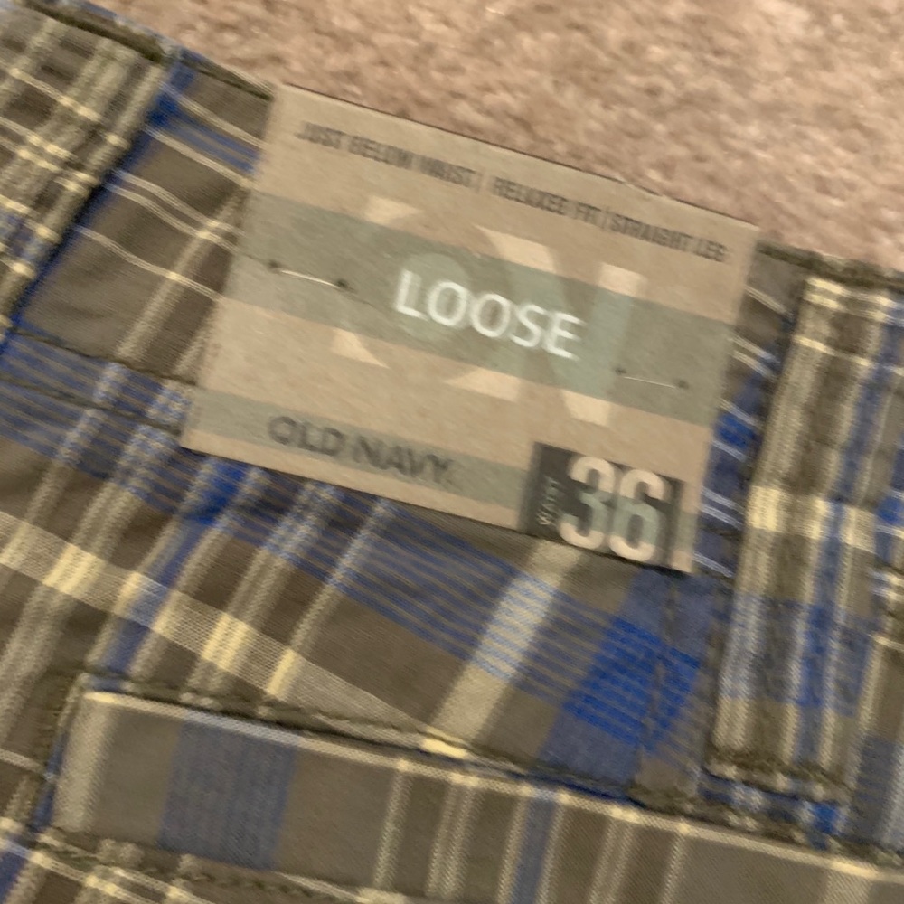 Men’s old navy shorts sz36